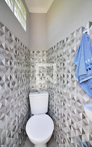 Casa à venda com 286m², 3 quartos e 4 vagasBanheiro do Espaço Gourmet