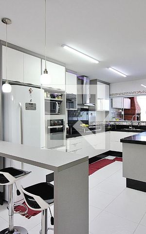 Casa à venda com 286m², 3 quartos e 4 vagasCozinha