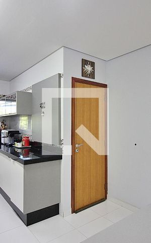 Casa à venda com 286m², 3 quartos e 4 vagasCozinha