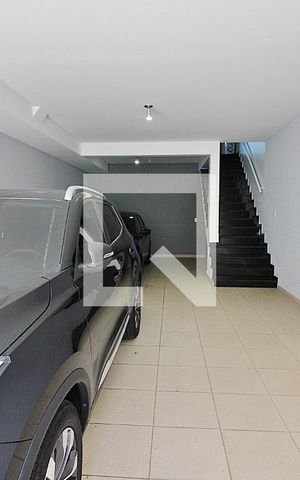 Casa à venda com 286m², 3 quartos e 4 vagasGaragem