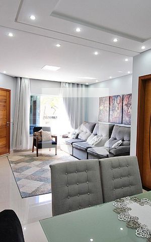 Casa à venda com 286m², 3 quartos e 4 vagasSala