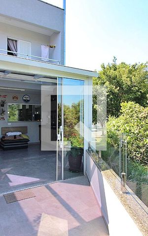 Casa à venda com 286m², 3 quartos e 4 vagasEspaço Gourmet