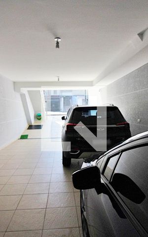 Casa à venda com 286m², 3 quartos e 4 vagasGaragem