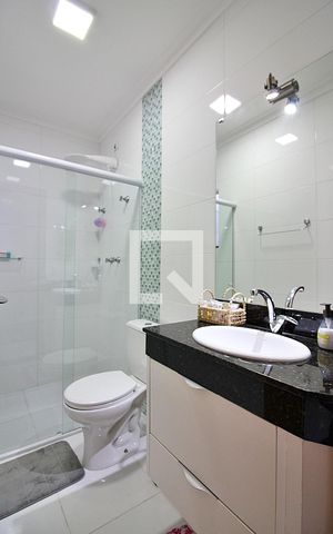 Casa à venda com 286m², 3 quartos e 4 vagasBanheiro Social