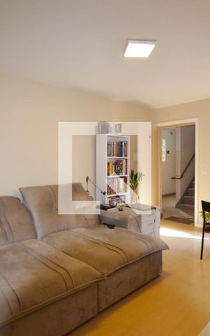 Apartamento à venda com 80m², 2 quartos e sem vagaSala