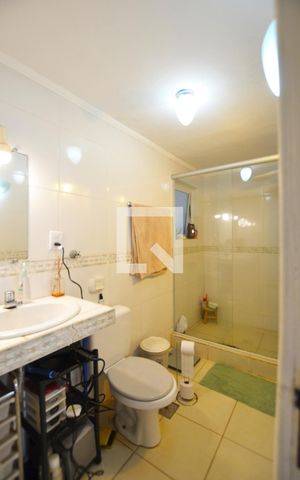 Apartamento à venda com 80m², 2 quartos e sem vagaBanheiro