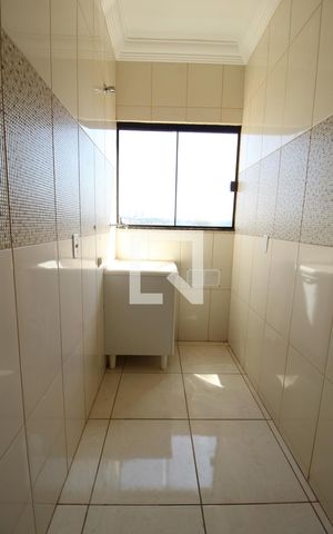 Apartamento para alugar com 80m², 2 quartos e 1 vagaÁrea de Serviço