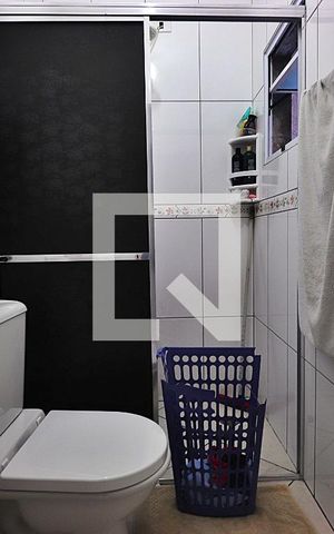Casa à venda com 125m², 3 quartos e 2 vagasBanheiro da Edícula