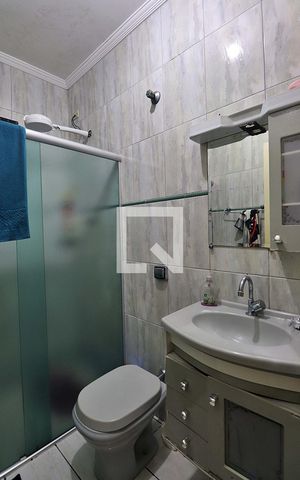 Casa à venda com 125m², 3 quartos e 2 vagasBanheiro Social