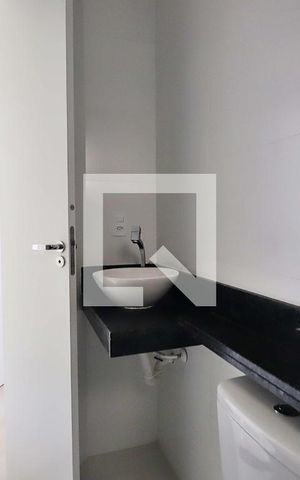 Apartamento à venda com 43m², 2 quartos e 1 vagaBanheiro Social