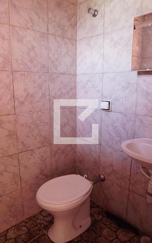 Casa para alugar com 32m², 1 quarto e sem vagaBanheiro