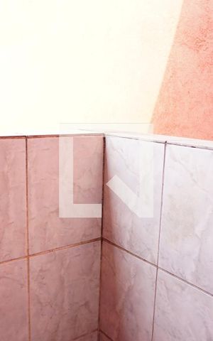 Casa para alugar com 32m², 1 quarto e sem vagaÁrea de Serviço