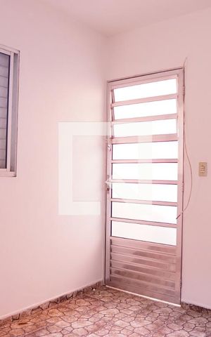 Casa para alugar com 32m², 1 quarto e sem vagaQuarto