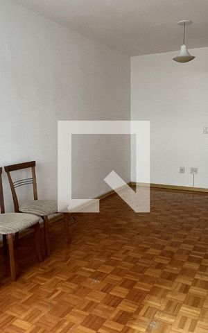 Apartamento para alugar com 36m², 1 quarto e 1 vagaSala