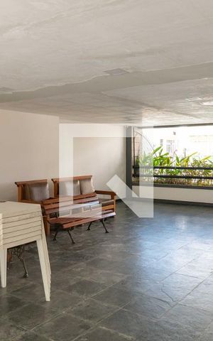 Apartamento à venda com 140m², 3 quartos e 2 vagas Apartamento à venda com 140m², 3 quartos e 2 vagasÁrea comum - Salão de festas