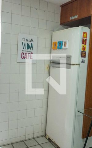Apartamento à venda com 140m², 3 quartos e 2 vagas Apartamento à venda com 140m², 3 quartos e 2 vagasCozinha