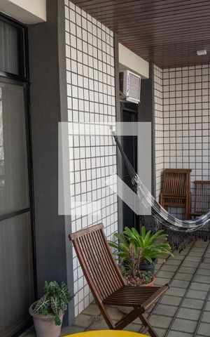 Apartamento à venda com 140m², 3 quartos e 2 vagas Apartamento à venda com 140m², 3 quartos e 2 vagasVaranda da Sala