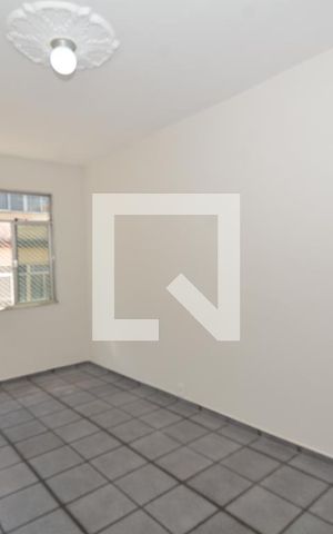 Apartamento à venda com 60m², 2 quartos e sem vagaSala
