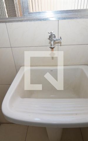 Apartamento à venda com 60m², 2 quartos e sem vagaCozinha e Área de Serviço
