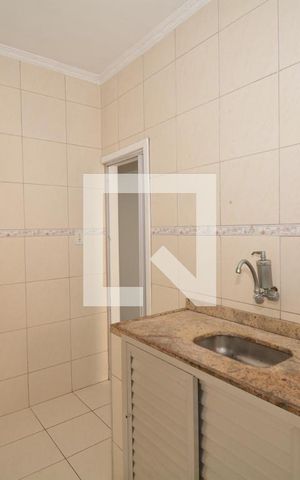 Apartamento à venda com 60m², 2 quartos e sem vagaCozinha e Área de Serviço