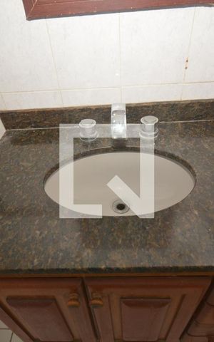 Apartamento à venda com 60m², 2 quartos e sem vagaBanheiro