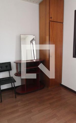 Casa à venda com 364m², 6 quartos e 4 vagasQuarto 2