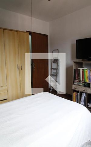 Casa à venda com 364m², 6 quartos e 4 vagasQuarto 6