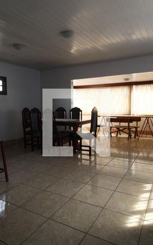 Casa à venda com 364m², 6 quartos e 4 vagasSalão de Festas