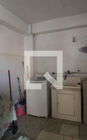 Casa à venda com 364m², 6 quartos e 4 vagasLavanderia