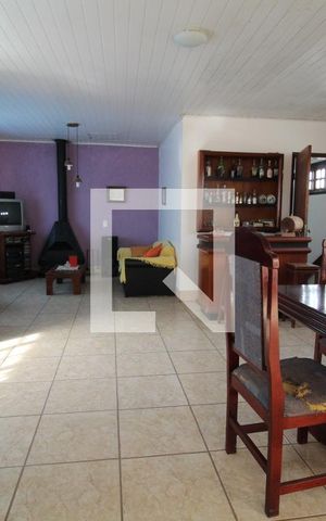 Casa à venda com 364m², 6 quartos e 4 vagassalão de festas 