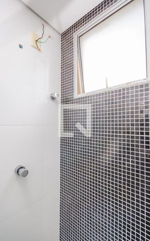 Apartamento para alugar com 70m², 2 quartos e 2 vagasBanheiro da Suíte