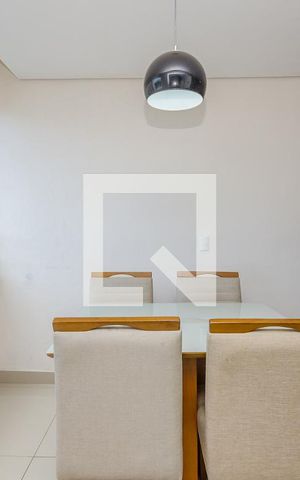 Apartamento para alugar com 70m², 2 quartos e 2 vagasSala