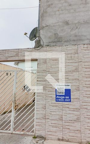 Casa de condomínio à venda com 100m², 2 quartos e 4 vagas Casa de condomínio à venda com 100m², 2 quartos e 4 vagasFachada