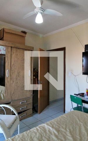 Casa à venda com 237m², 4 quartos e 4 vagasQuarto 4 (suíte)