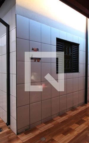 Casa à venda com 237m², 4 quartos e 4 vagasÁrea dos fundos