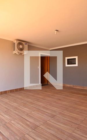 Casa à venda com 237m², 4 quartos e 4 vagasGaragem