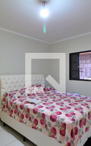 Casa à venda com 237m², 4 quartos e 4 vagasQuarto 2