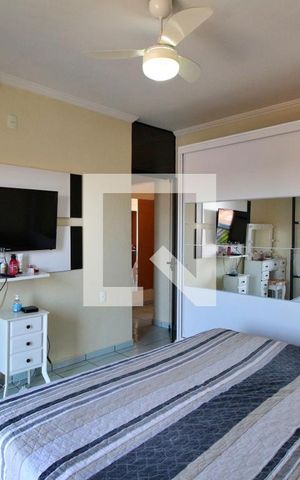 Casa à venda com 237m², 4 quartos e 4 vagasQuarto 3 (suíte)