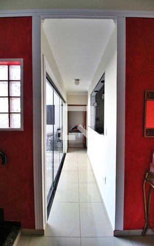 Casa à venda com 237m², 4 quartos e 4 vagasCorredor