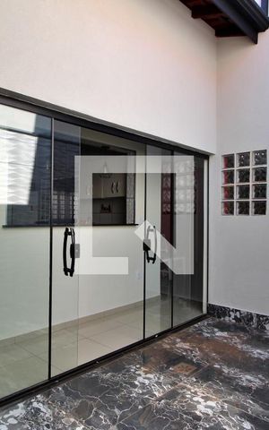 Casa à venda com 237m², 4 quartos e 4 vagasÁrea de sol