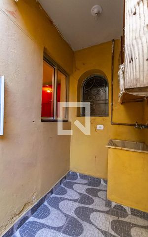 Casa para alugar com 92m², 2 quartos e sem vaga Casa para alugar com 92m², 2 quartos e sem vagaÁrea de Serviço