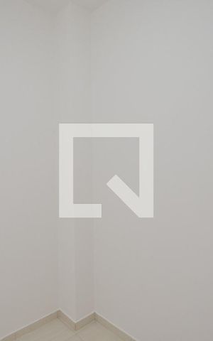 Apartamento para alugar com 84m², 2 quartos e 1 vaga Apartamento para alugar com 84m², 2 quartos e 1 vagaQuarto de Serviço