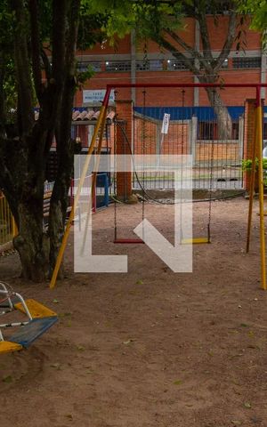 Casa de condomínio à venda com 85m², 2 quartos e 1 vaga Casa de condomínio à venda com 85m², 2 quartos e 1 vagaÁrea Comum - Playground
