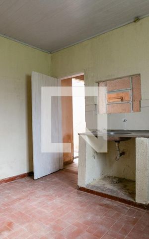 Casa para alugar com 80m², 1 quarto e 4 vagas Casa para alugar com 80m², 1 quarto e 4 vagasCozinha