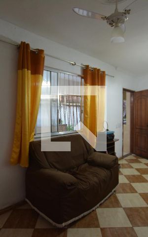 Apartamento à venda com 100m², 2 quartos e 3 vagasSala