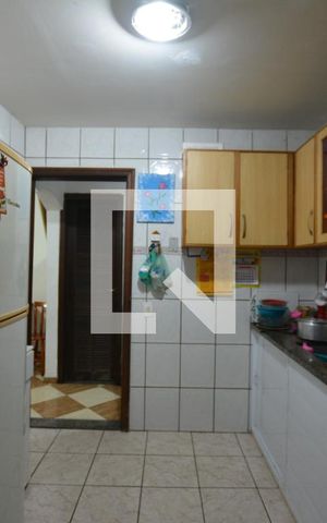 Apartamento à venda com 100m², 2 quartos e 3 vagasCozinha