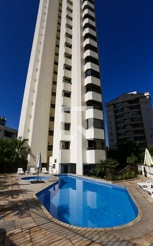 Apartamento para alugar com 200m², 3 quartos e 3 vagas Apartamento para alugar com 200m², 3 quartos e 3 vagasÁrea comum