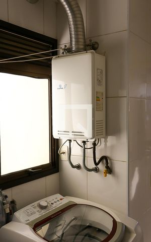 Apartamento para alugar com 200m², 3 quartos e 3 vagas Apartamento para alugar com 200m², 3 quartos e 3 vagasÁrea de Serviço