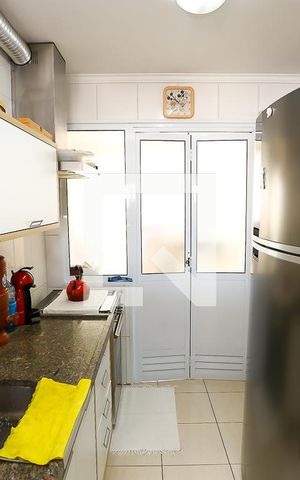 Apartamento para alugar com 200m², 3 quartos e 3 vagas Apartamento para alugar com 200m², 3 quartos e 3 vagasCozinha