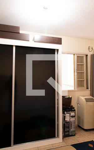 Casa à venda com 230m², 3 quartos e 2 vagas Casa à venda com 230m², 3 quartos e 2 vagasQuarto 1